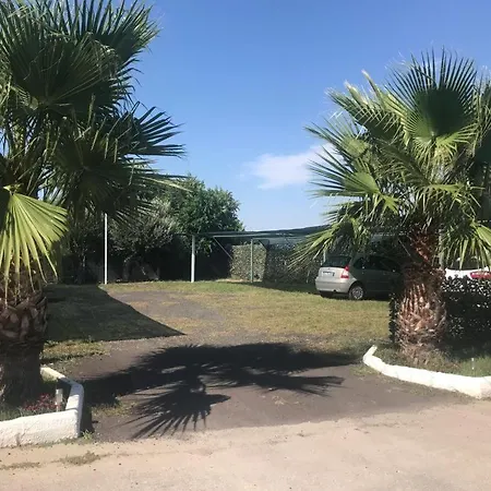 Alojamento de Acomodação e Pequeno-almoço B. & B. Giada 3*