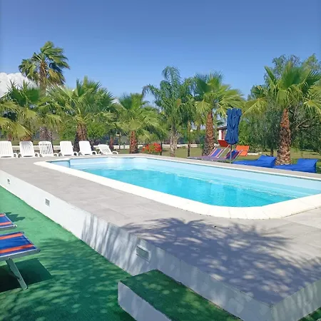 ベッド・アンド・ブレックファスト B. & B. Giada 3*