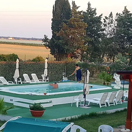 B. & B. Giada Alojamento de Acomodação e Pequeno-almoço 3*