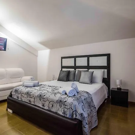 B. & B. Giada ベッド・アンド・ブレックファスト