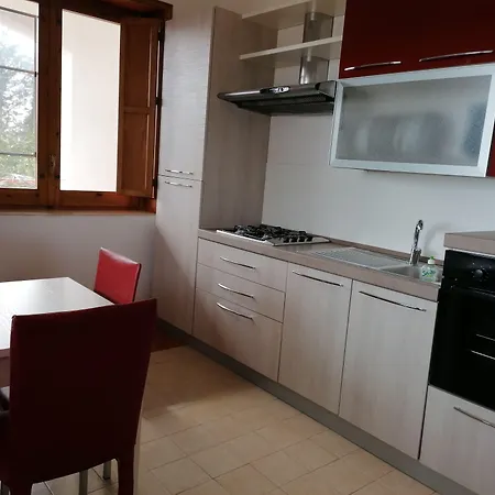 Alojamento de Acomodação e Pequeno-almoço B. & B. Giada 3*